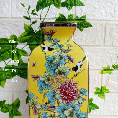 Bình Tứ Giác họa tiết Tứ Quý men vàng